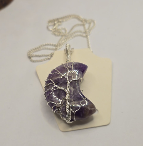 Wire wrapped amethyst - 🌙,