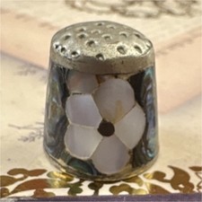 Vintage Mixed Material Thimble