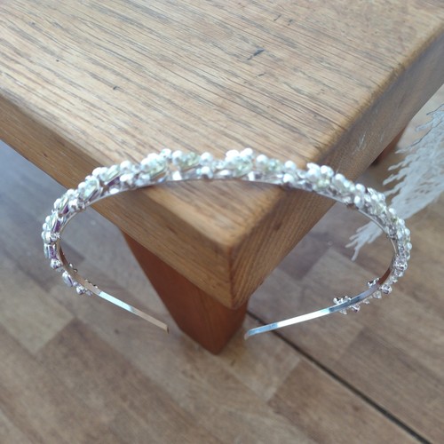 Silver diamante and pearl - silver,