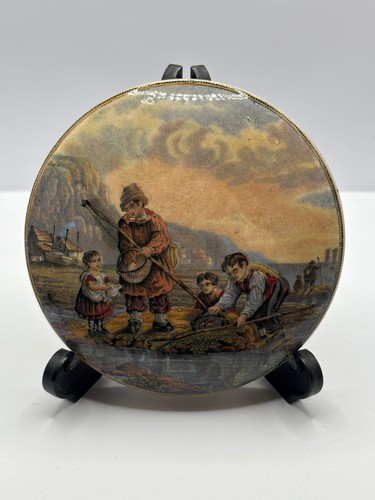 Old prattware lid victorian - old,