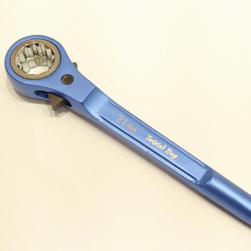 Twisted bay 21mm aluminium - 19/21mm,