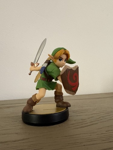 Nintendo young link amiibo - young,
