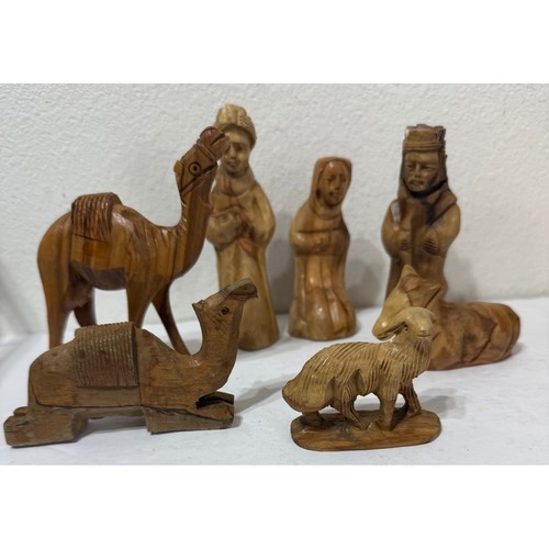 Piece hand carved wood - 7,