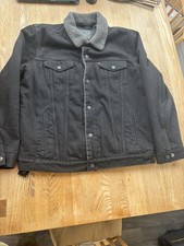 Levi Men’s Sherpa Trucker