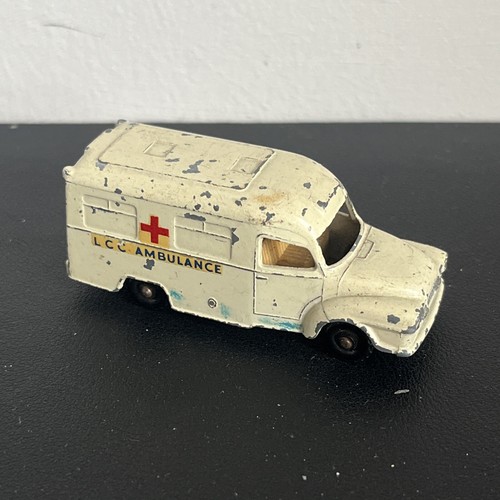 Lesney lomas ambulance - no, 14