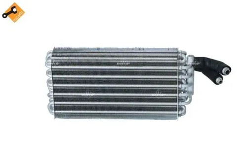 Air conditioning evaporator