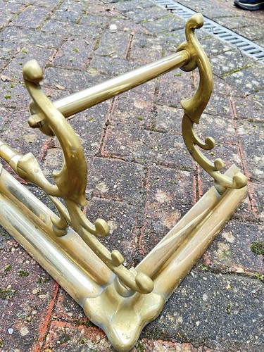Contemporary brass fender - ,