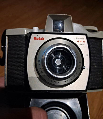 Kodak brownie 44a box camera - box,