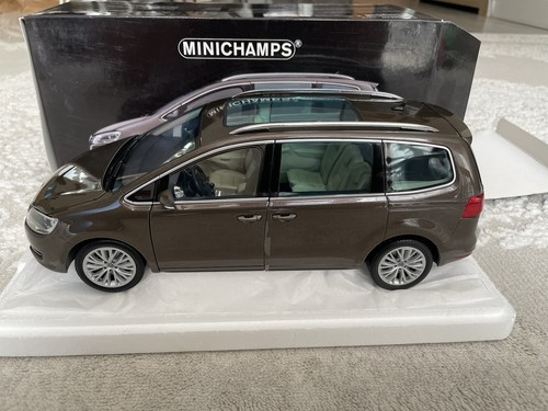 Scale sharan 2010 in - 1:18, vw
