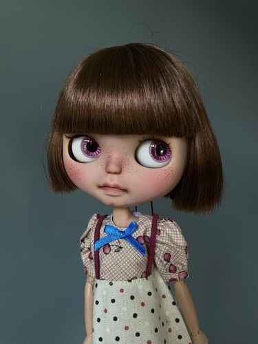 Blythe doll custom - •,