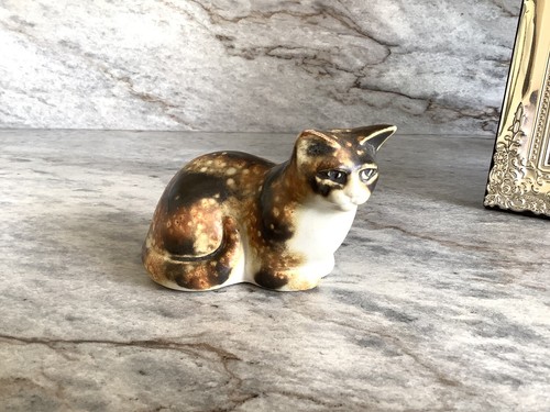 Moorside design cat pottery - moorside,