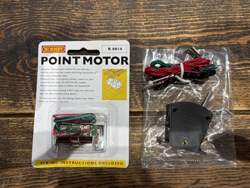 Hornby r044 passing - hornby,