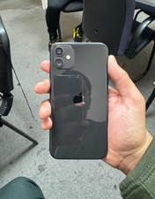 Apple iPhone 11 - 64GB - Black