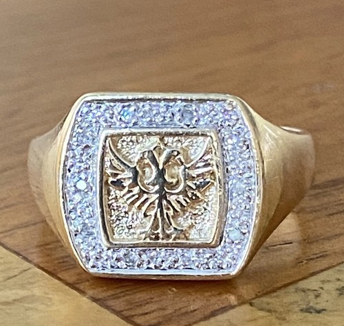 Gents 9ct gold diamond eagle - &,