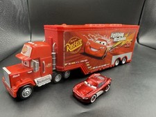 Disney Cars Lightning Mcqueen Fold Out Workshop Mack Truck & Metal Car Vehicle