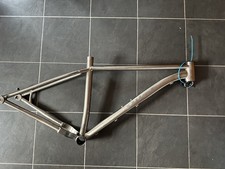 Titanium pilot locum frame - pilot,