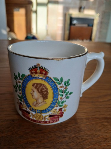 Queen elizabeth 1953 - elizabeth,