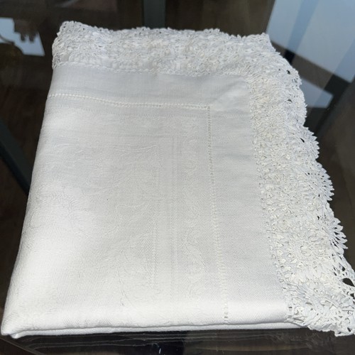 Vtg white damask table - vtg, mat