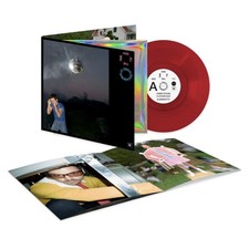 HARRY STYLES KISS ALL THE