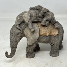 Country Artists, Tuskers