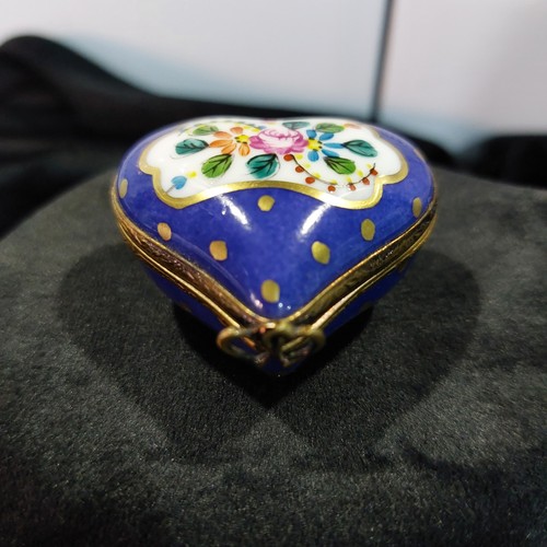 Beautiful vintage limoges - vintage,