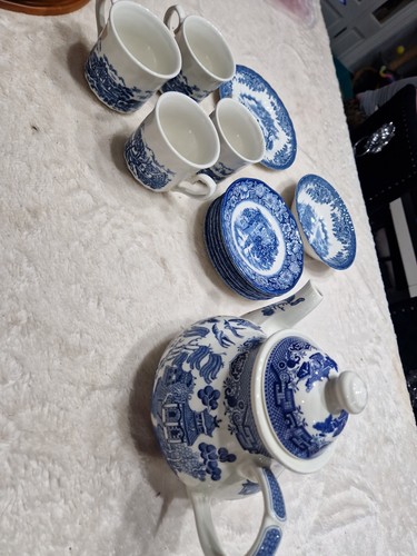Vintage blue willow church - blue,