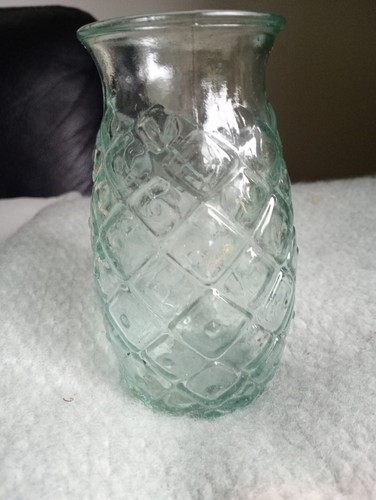 Small vintage style vase - vintage, pale