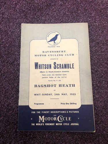 Motor cycle racing scramble