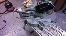Hitachi 216mm C 8FS Sliding Compound Mitre Saw - Makita MakForce Blade