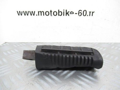 Suzuki 500 front - gs, left