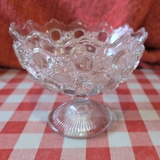 Stunning Vintage Glass Bon Bon Dish 