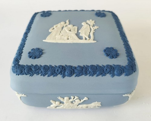 Wedgwood jasper tri colour - wedgwood, tri-colour