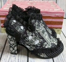 Hot Chocolate Design