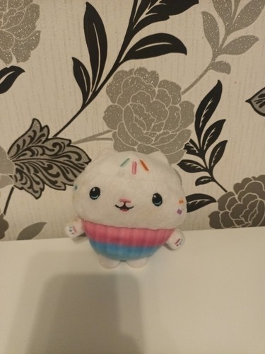 Gabby dollhouse cakey cat - cat, 7"