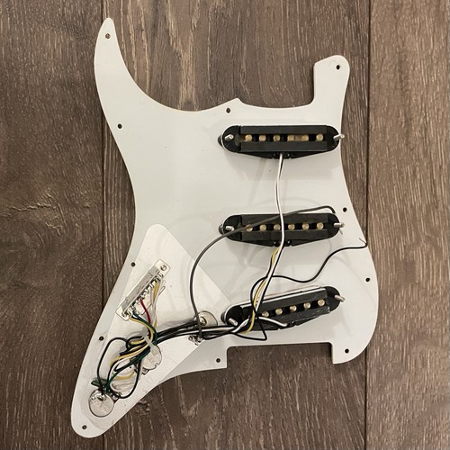 Squier fender 2007 - squier,