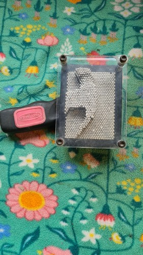 Retro metal pin art impression - art,
