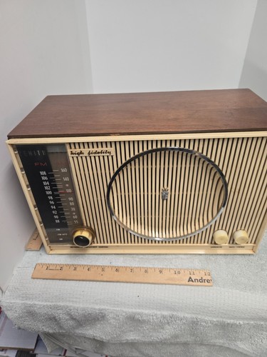 Vintage zenith radio - vintage,