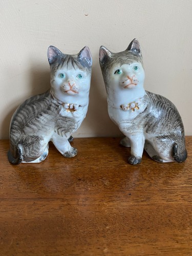Pair small antique cat - small,