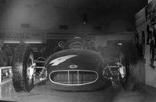 BRM racing single seater 1962 Motor Show Car Old Photo