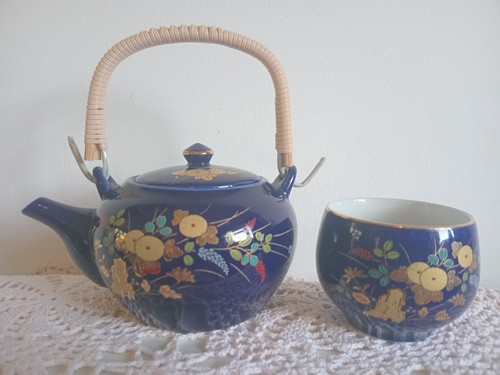 Little blue oriental teapot - little,
