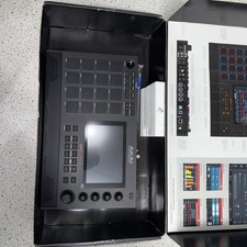 Akai Professional MPC Live II