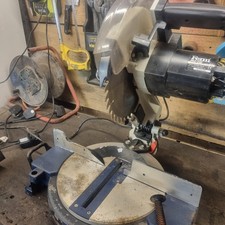 Fern FKZ-250 Mitre Saw. NO BLADE