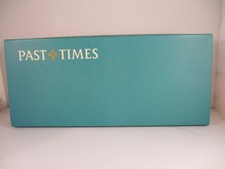 Vintage Past Times MacKintosh