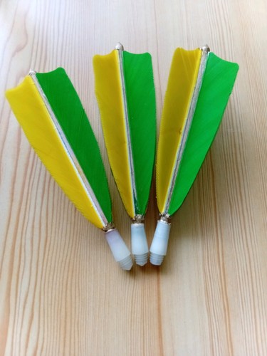 Broad feather dart flights - broad,