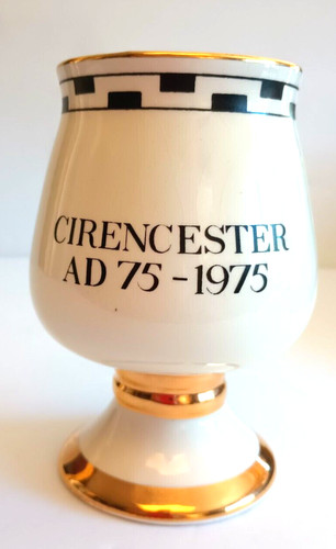 Prinknash abbey pottery gold - abbey,
