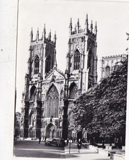 York Minster West Font Real