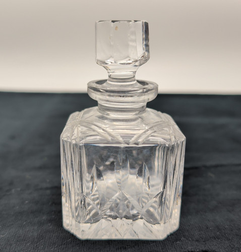Stuart crystal perfume - crystal, bottle