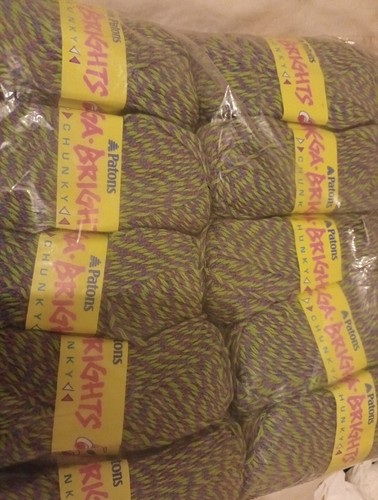 Knitting wool patons chunky - wool,