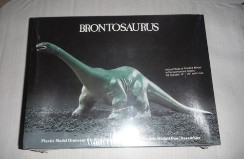 Lindberg brontosaurus plastic - brontosaurus,