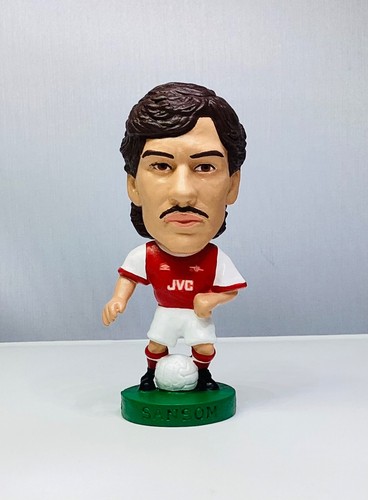 Non corinthian kenny - non,